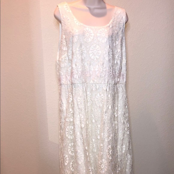 CATO - Sleeveless, Cream-Colored, Lacy Dress - Picture 1 of 8